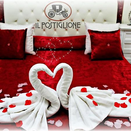 Il Postiglione Hotel - Sala Ricevimenti มินตูร์โน ภายนอก รูปภาพ